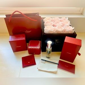 Authentic Cartier Ring Case With Outer Box & Jewelry Cleaning Kit
With Box.